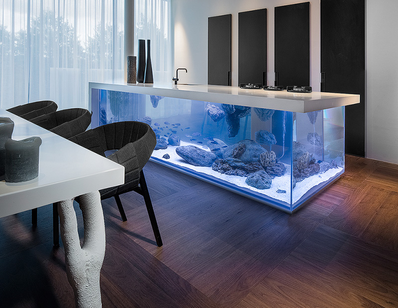 Aquarium Island That Brings Life and Movement to Your Kitchen