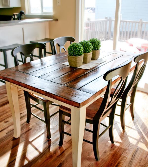 Grouped Potted Boxwood Adds Symmetry To The Table