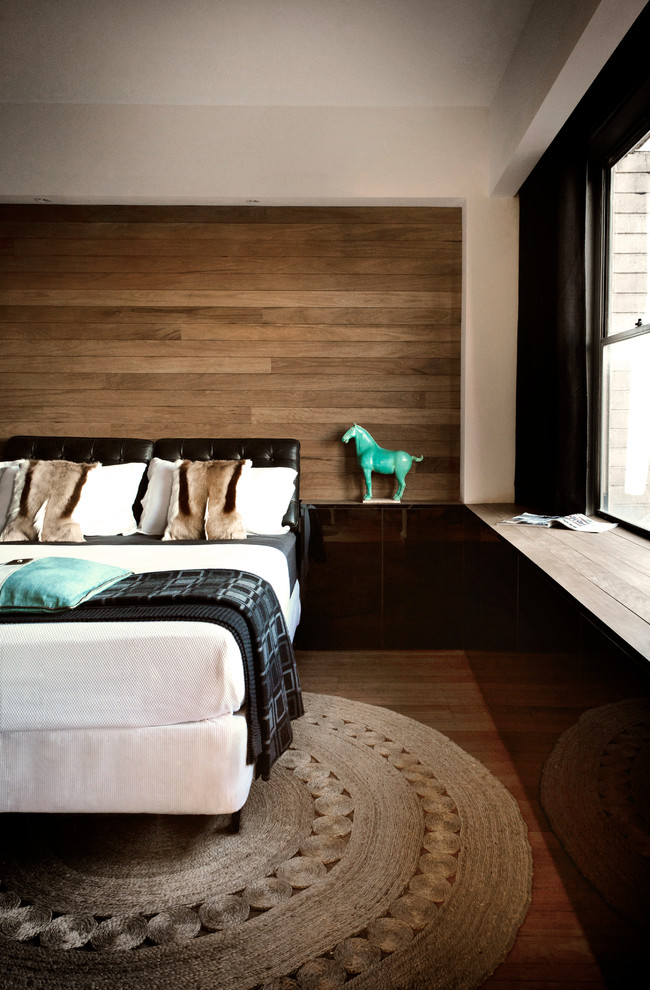 Dark Glossy Cabinets Create a Sleek Nightstand