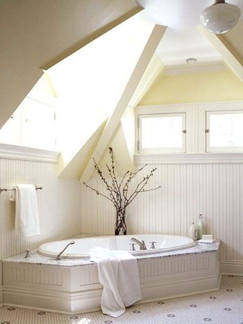 Corner Bathtub Base With Built-In Storage Ledges