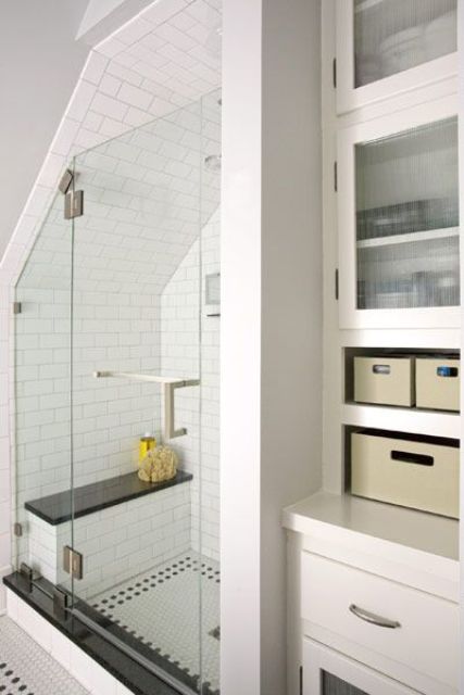 Glass Shower Enclosure With Built-In Bench