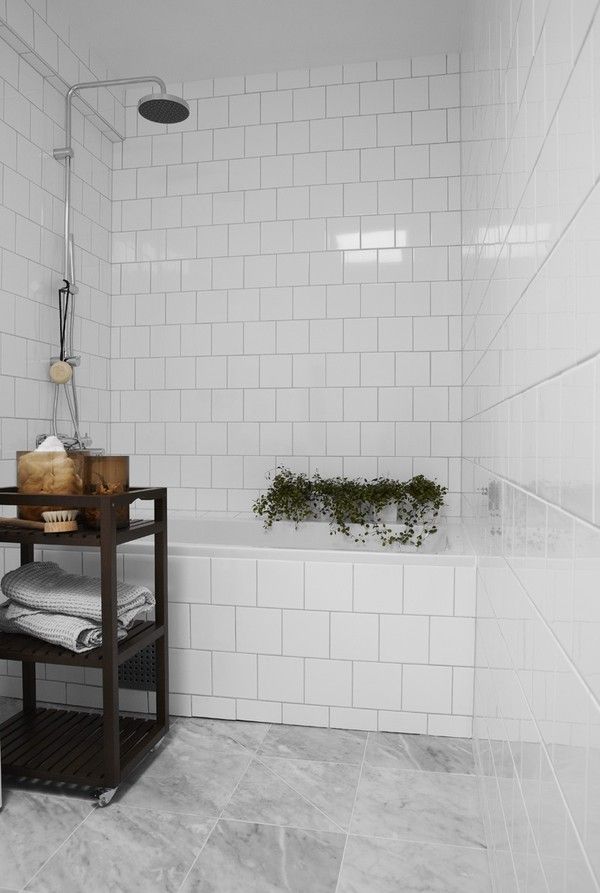 Dark Rolling Cart for Storing Towels and Bath Accessories