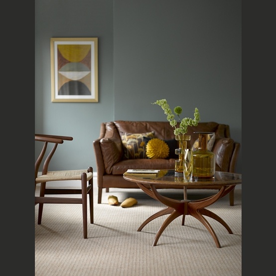 Amber Glass Vases Add Warm Color To Coffee Table