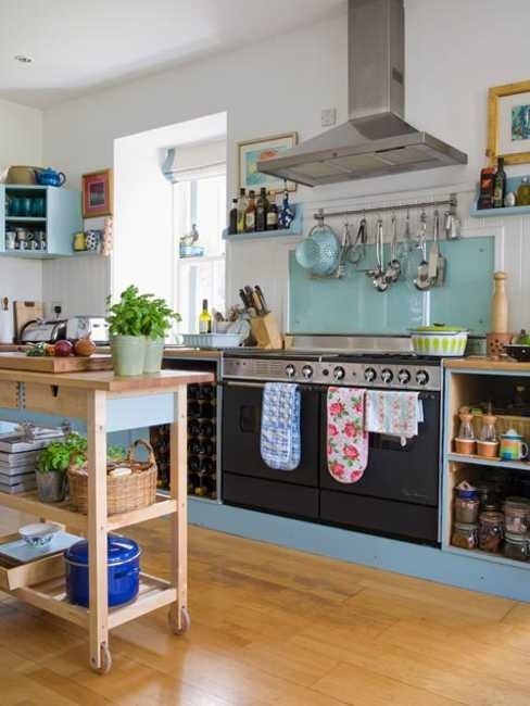 Wooden Kitchen Cart With Pull-Out Drawer for Extra Prep Space