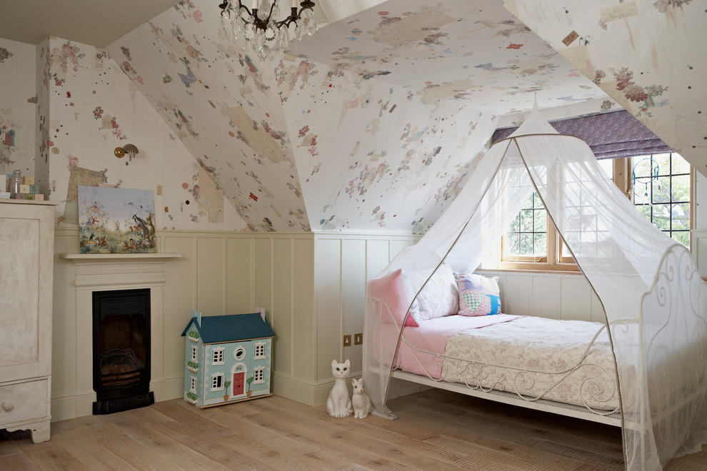 White Canopy Bed Creates a Dreamy Nook